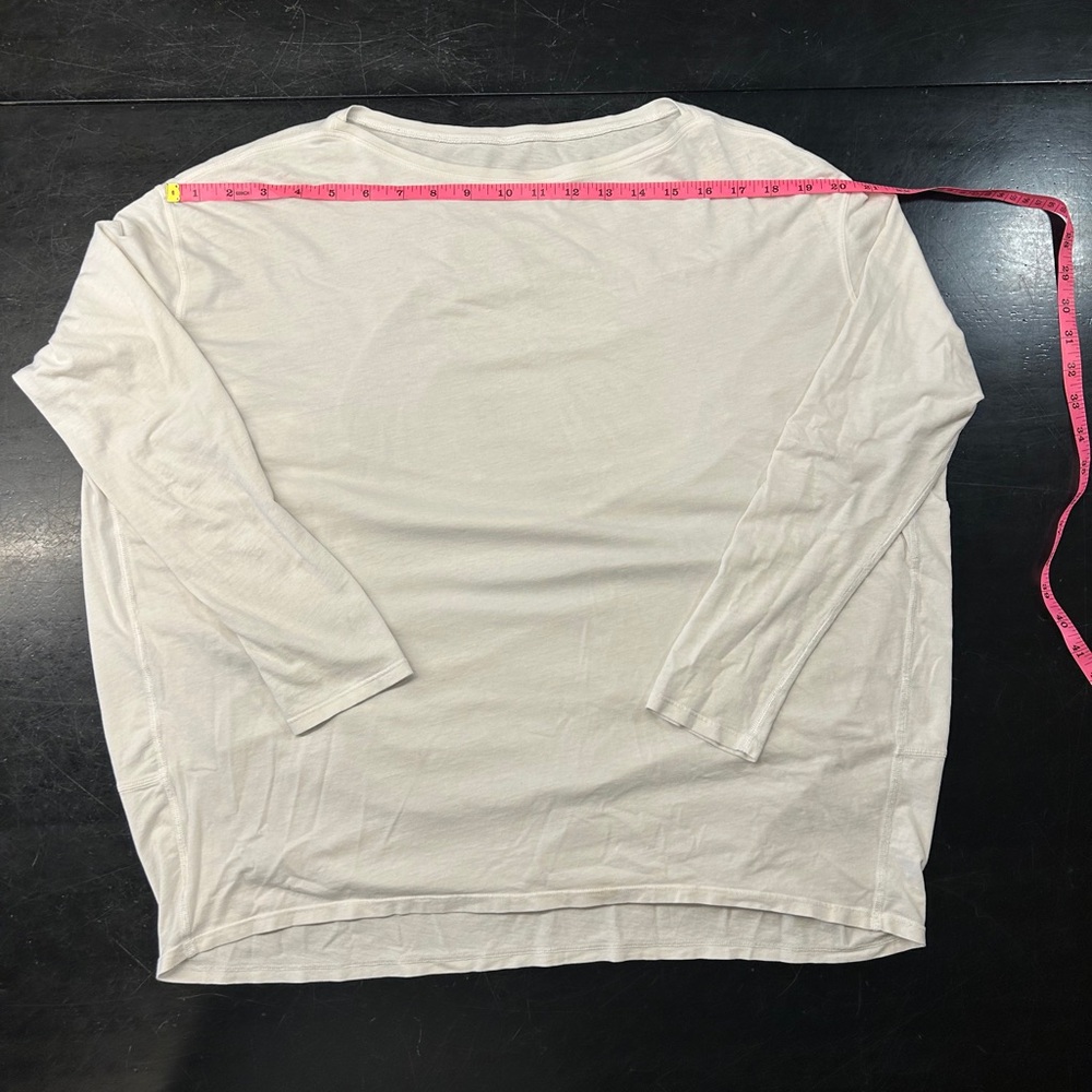 LuLuLemon Back in Action Organic Cotton Long-Sleeve Shirt in Size 8/10